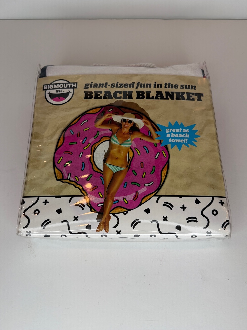 BigMouth Inc. Giant Donut Beach Blanket - Pink, White